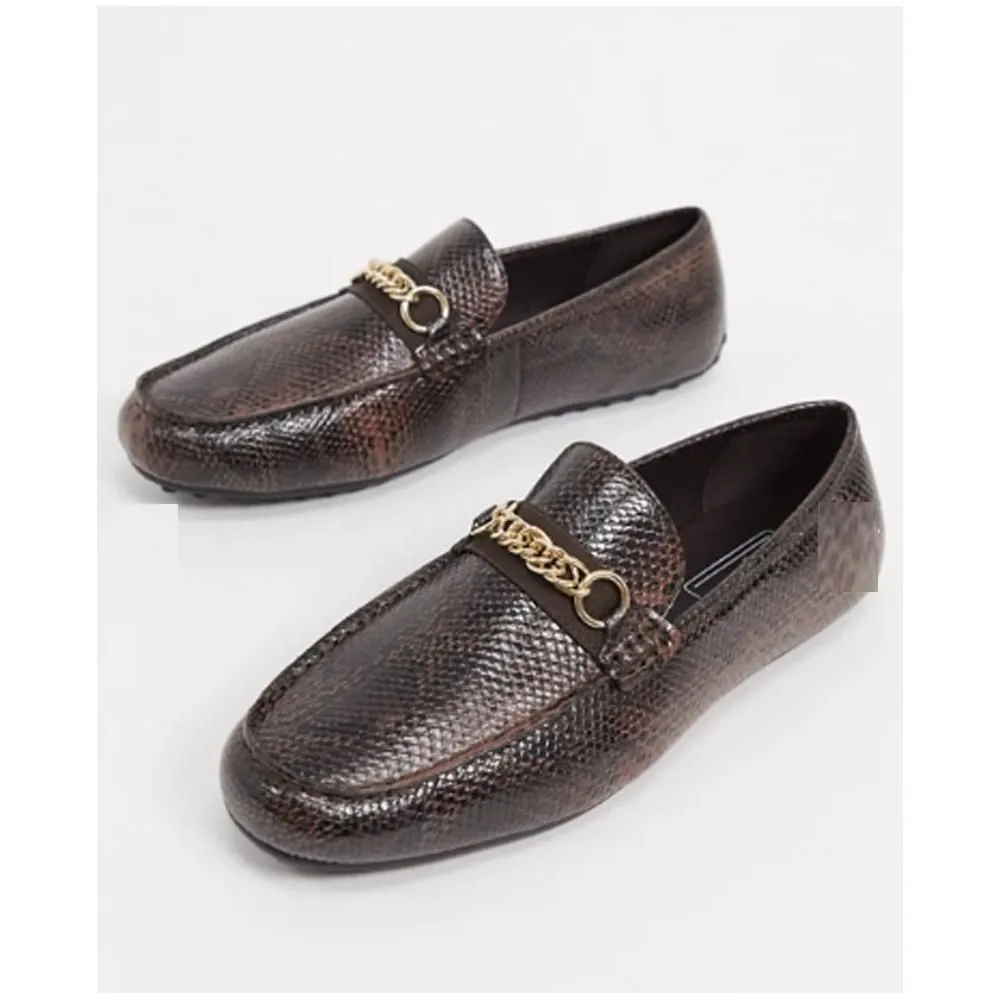 Asos- Driving Shoes In Snake Print In Faux Leather With Chain