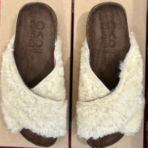 BOSABO - 442 Mouton Boucle CHAMPAGNE SLIDES