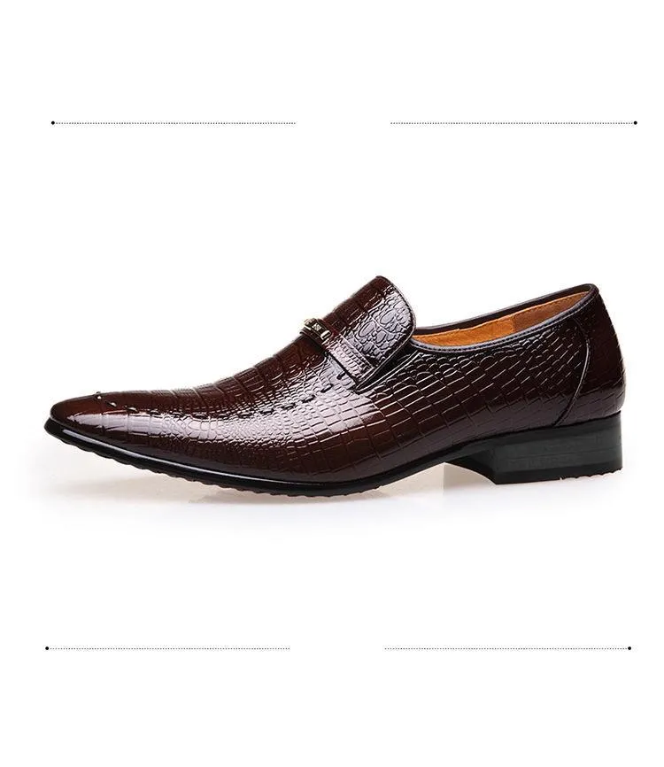 Crocodile Pattern Casual Embossed Leather Shoes