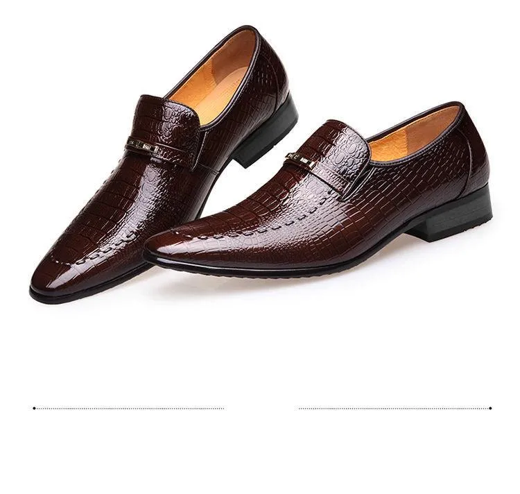 Crocodile Pattern Casual Embossed Leather Shoes