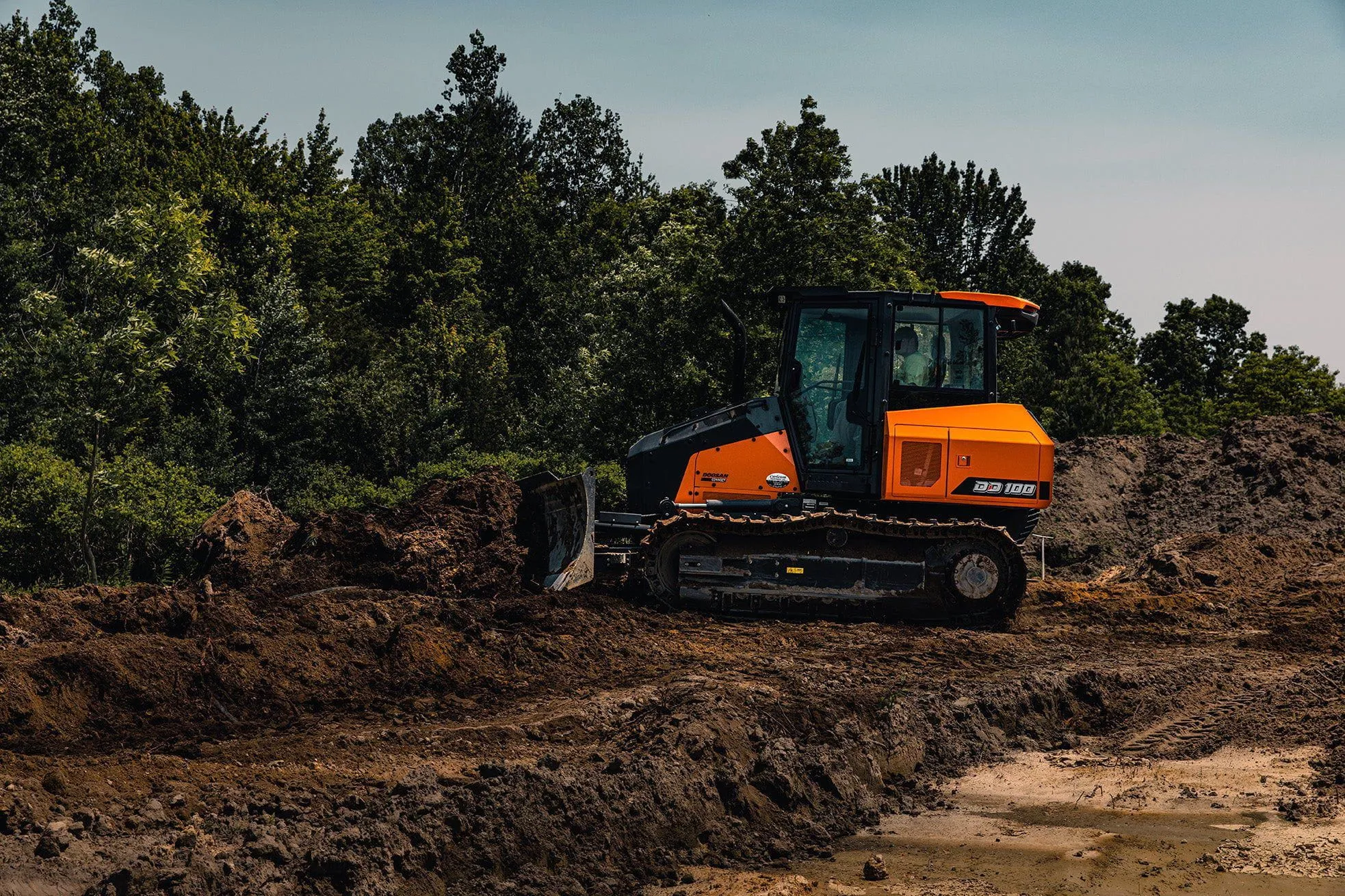 Develon DD100 - Rental