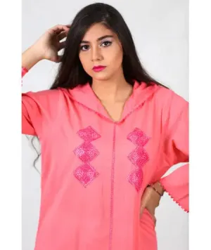 Djellaba coral con coral randa