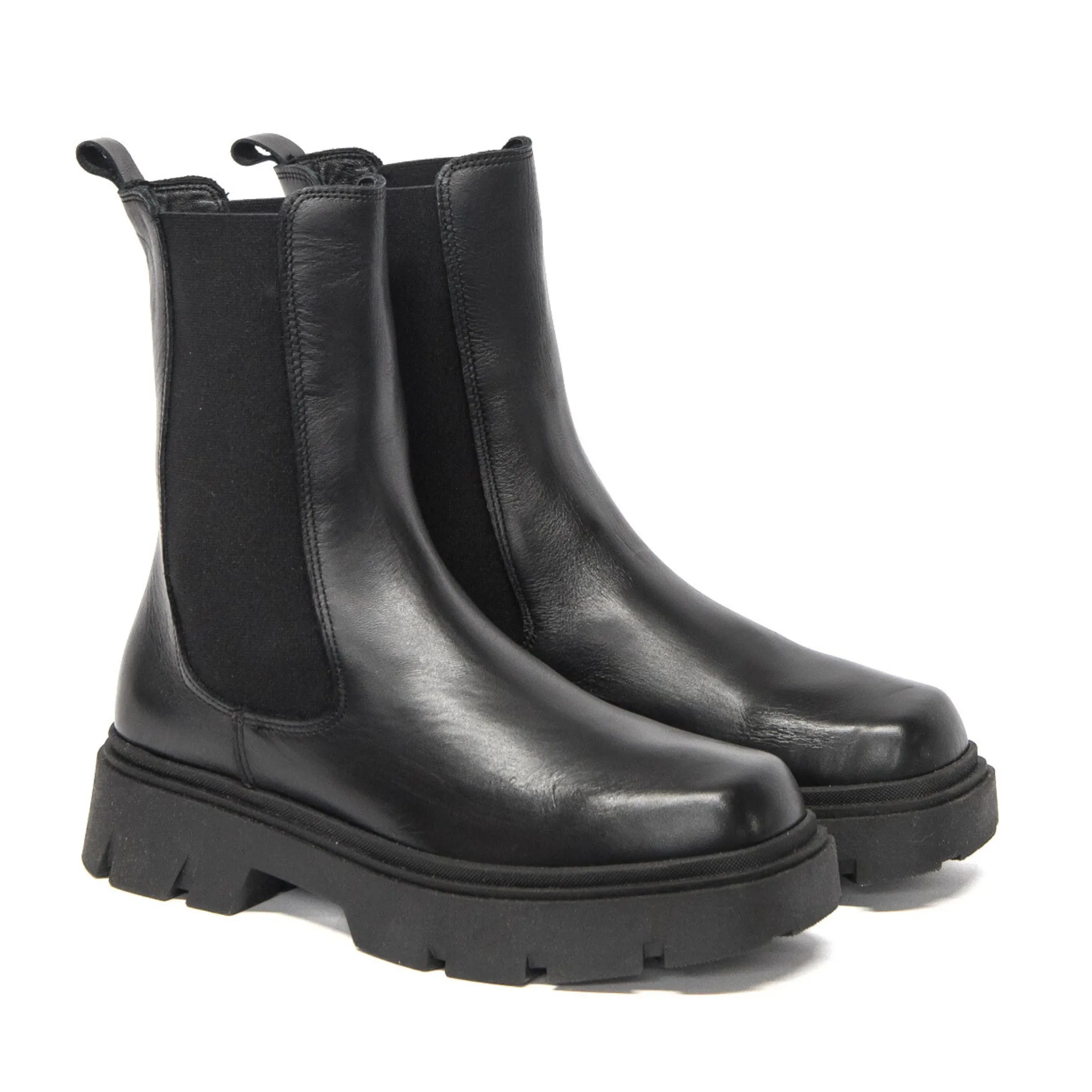 Empire Boot in Black Leather