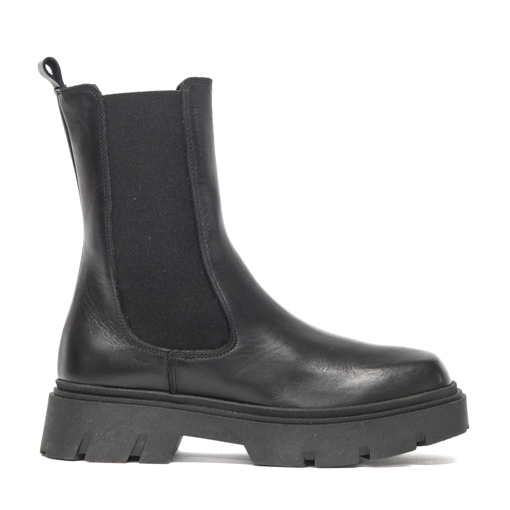Empire Boot in Black Leather