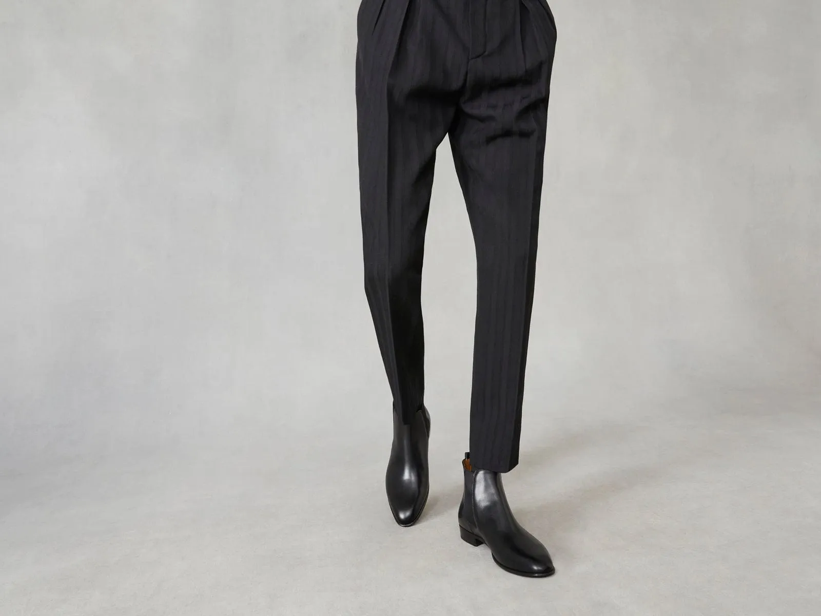 Hicks Chelsea Boot in Black Calf