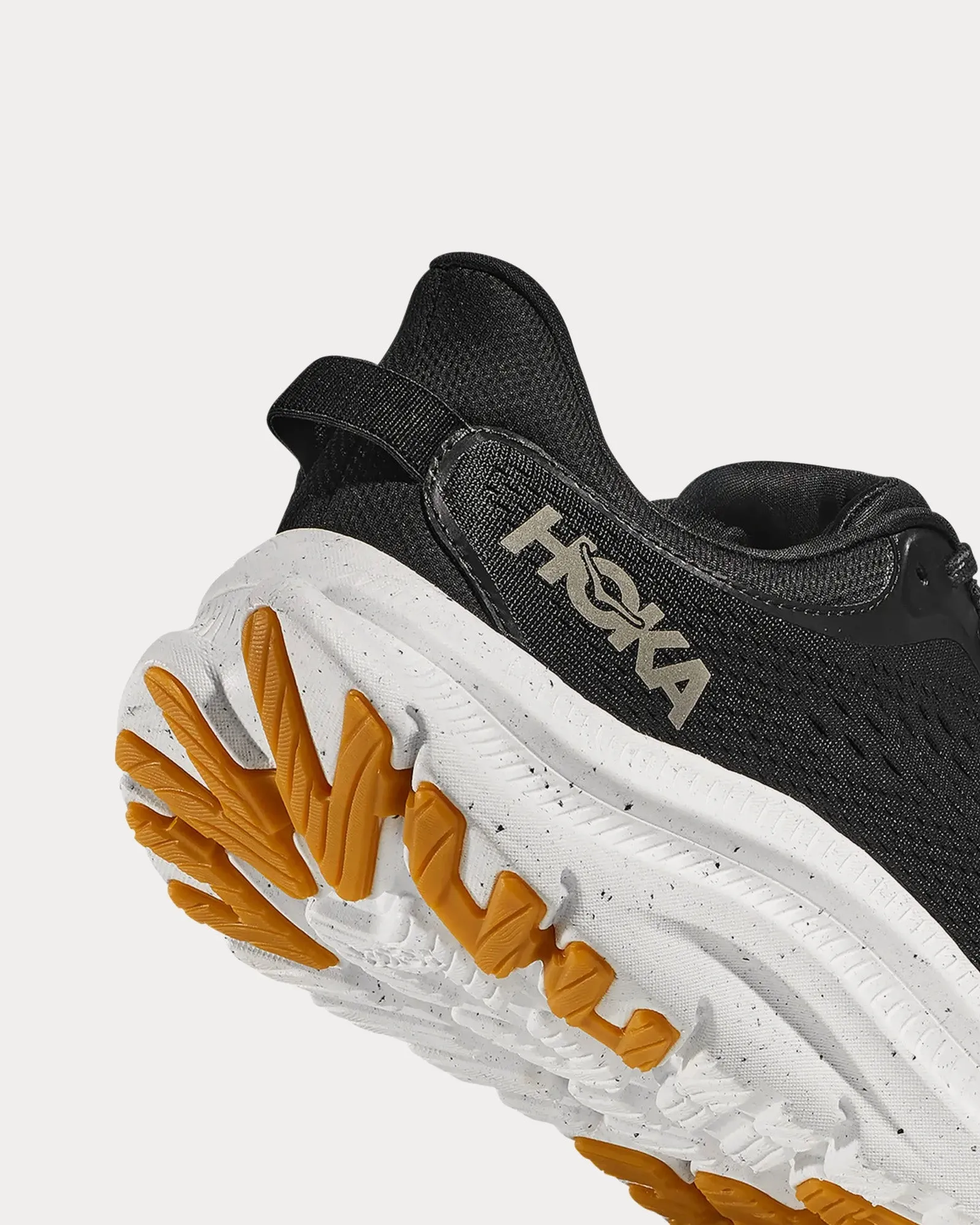Kawana 2 Black / White Running Shoes