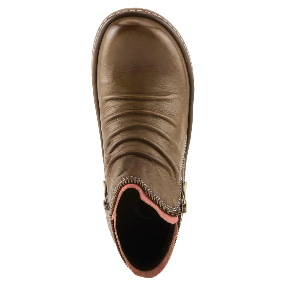 L'artiste By Spring Step Chesapeake Olive Leather Bootie (Women's)