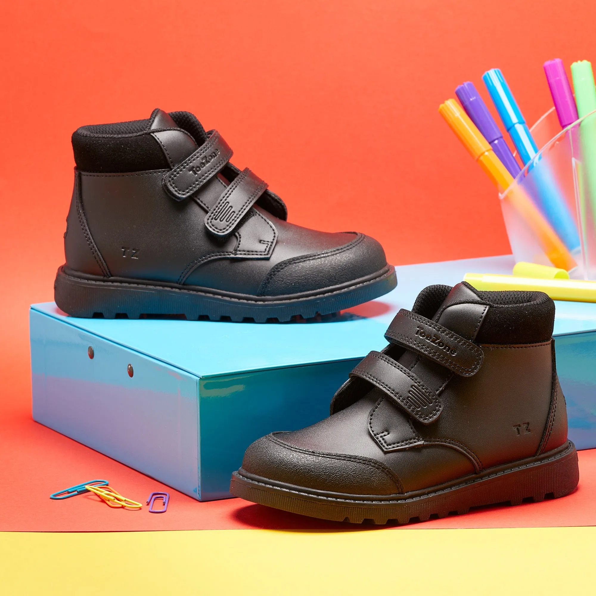 LEVI - Boys' Black Coated Leather Ankle Boots