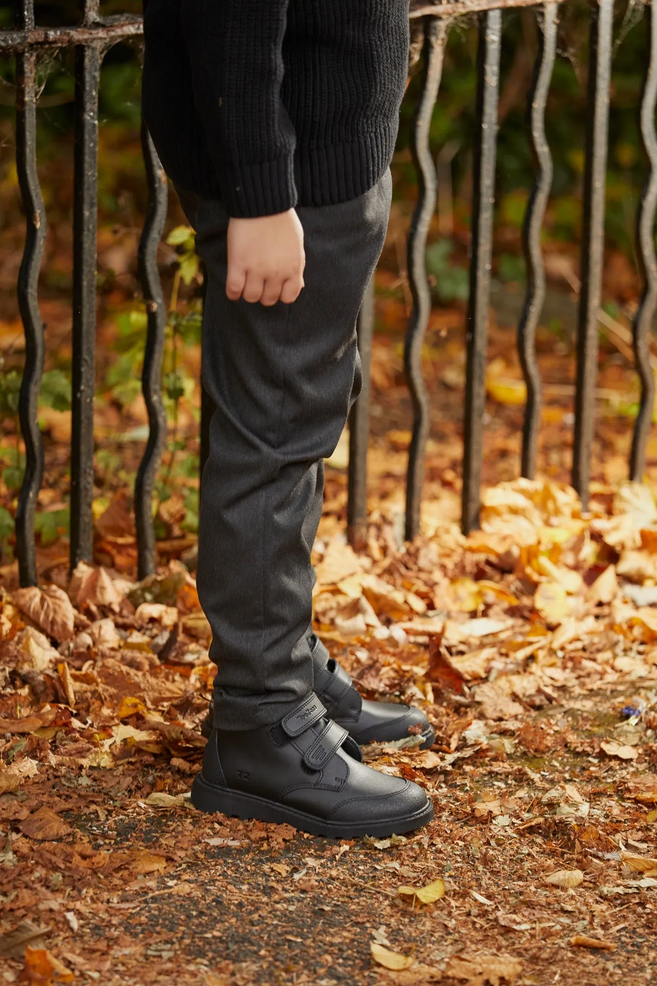 LEVI - Boys' Black Coated Leather Ankle Boots