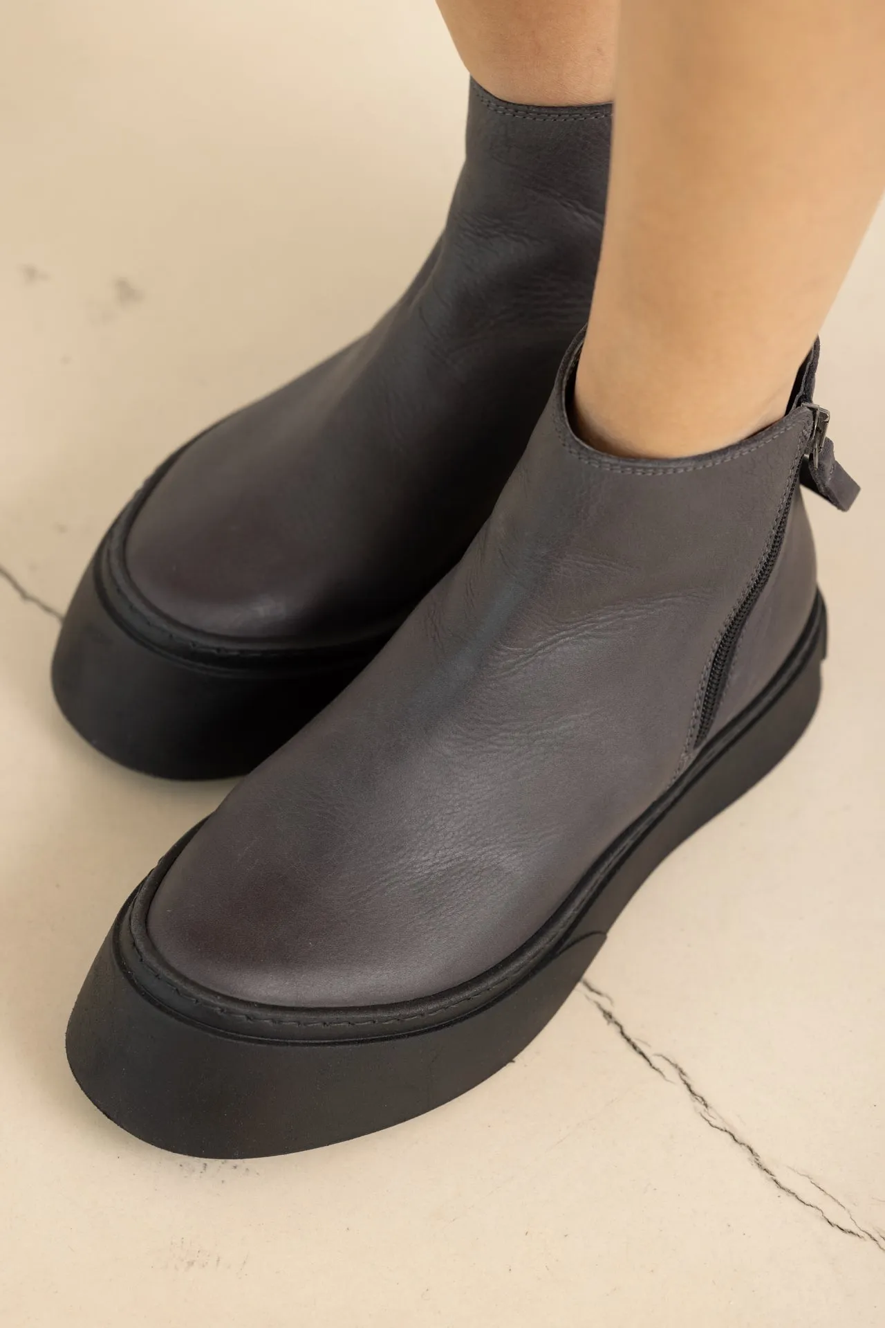 LOFINA BOOTS LONDRA