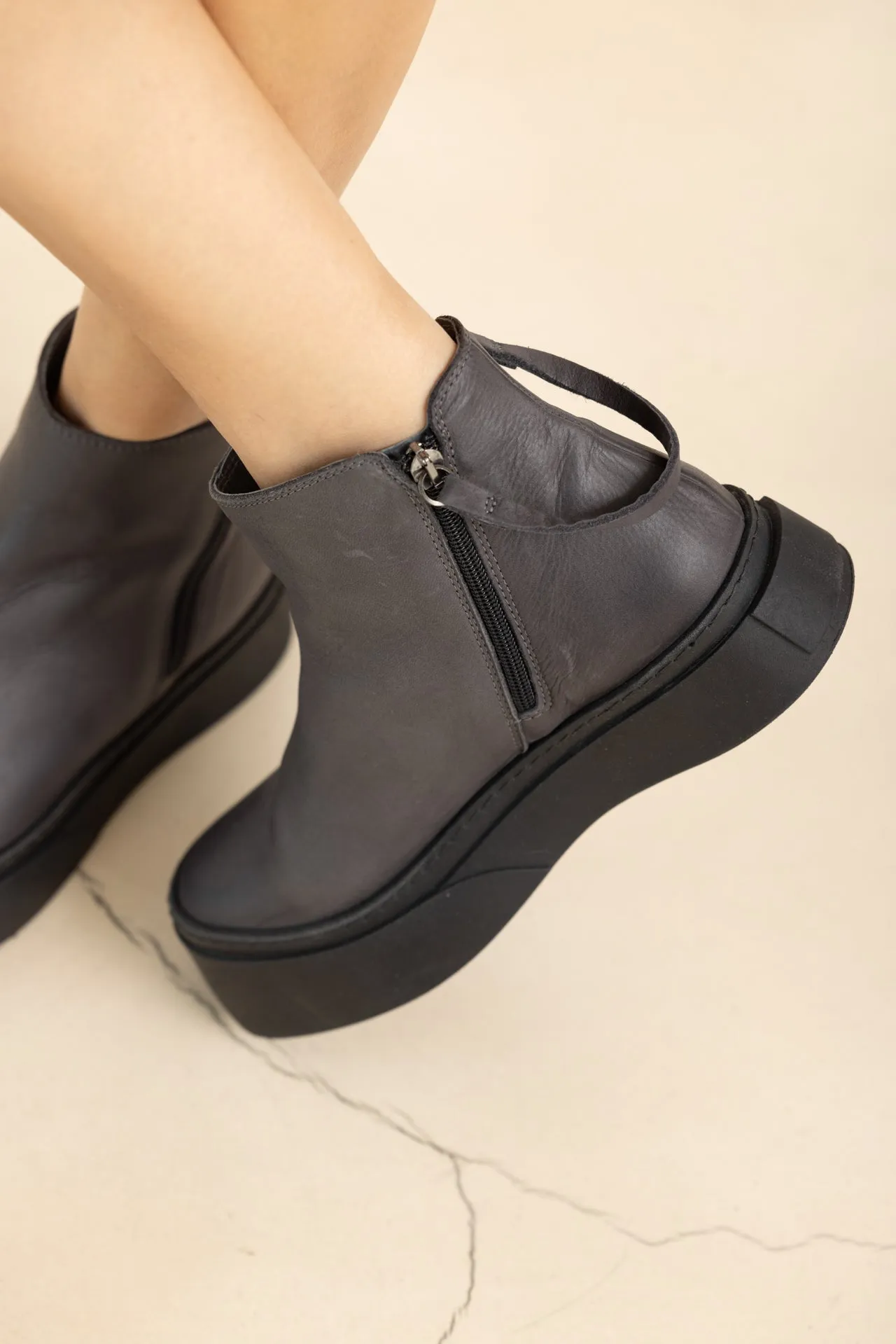 LOFINA BOOTS LONDRA