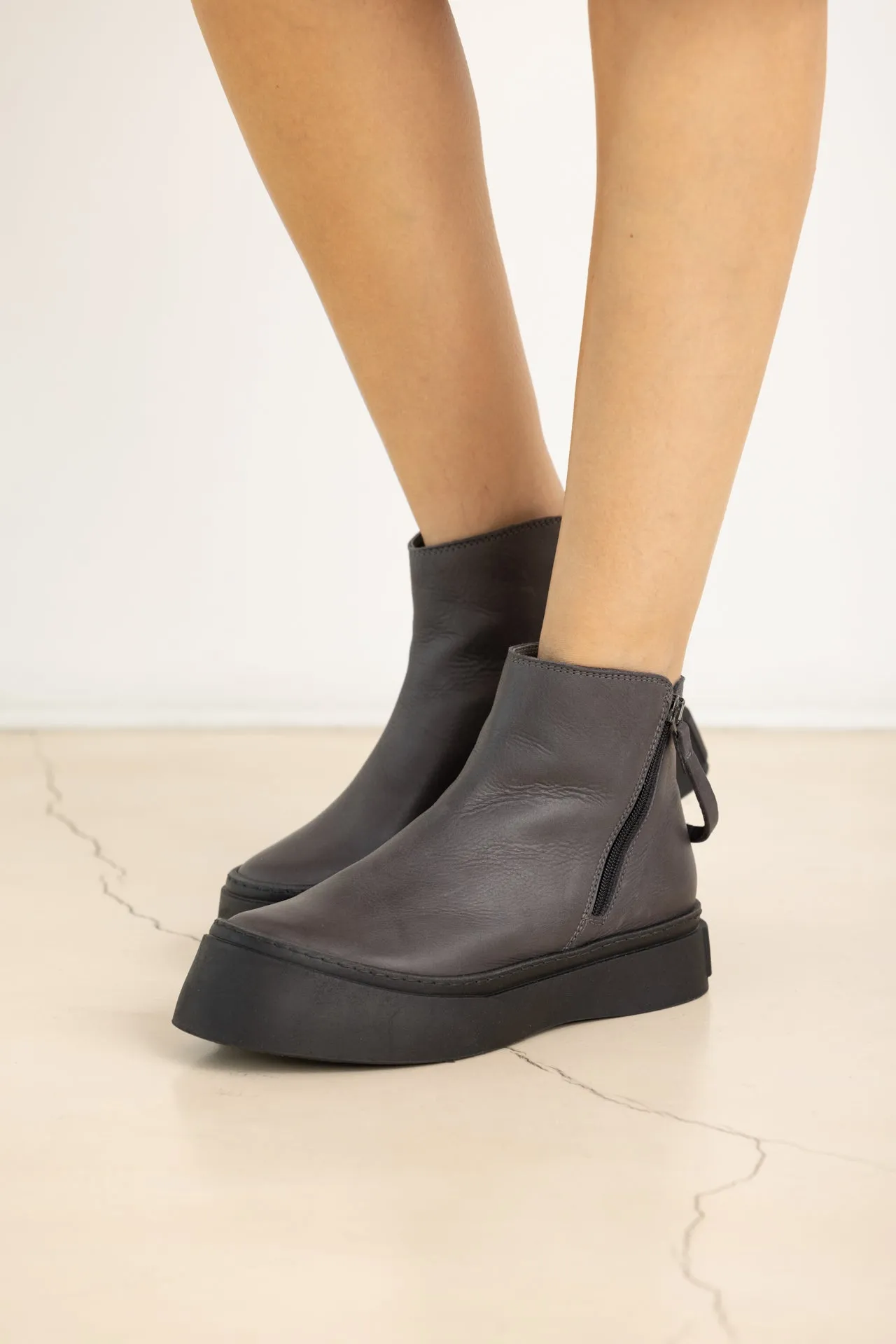 LOFINA BOOTS LONDRA