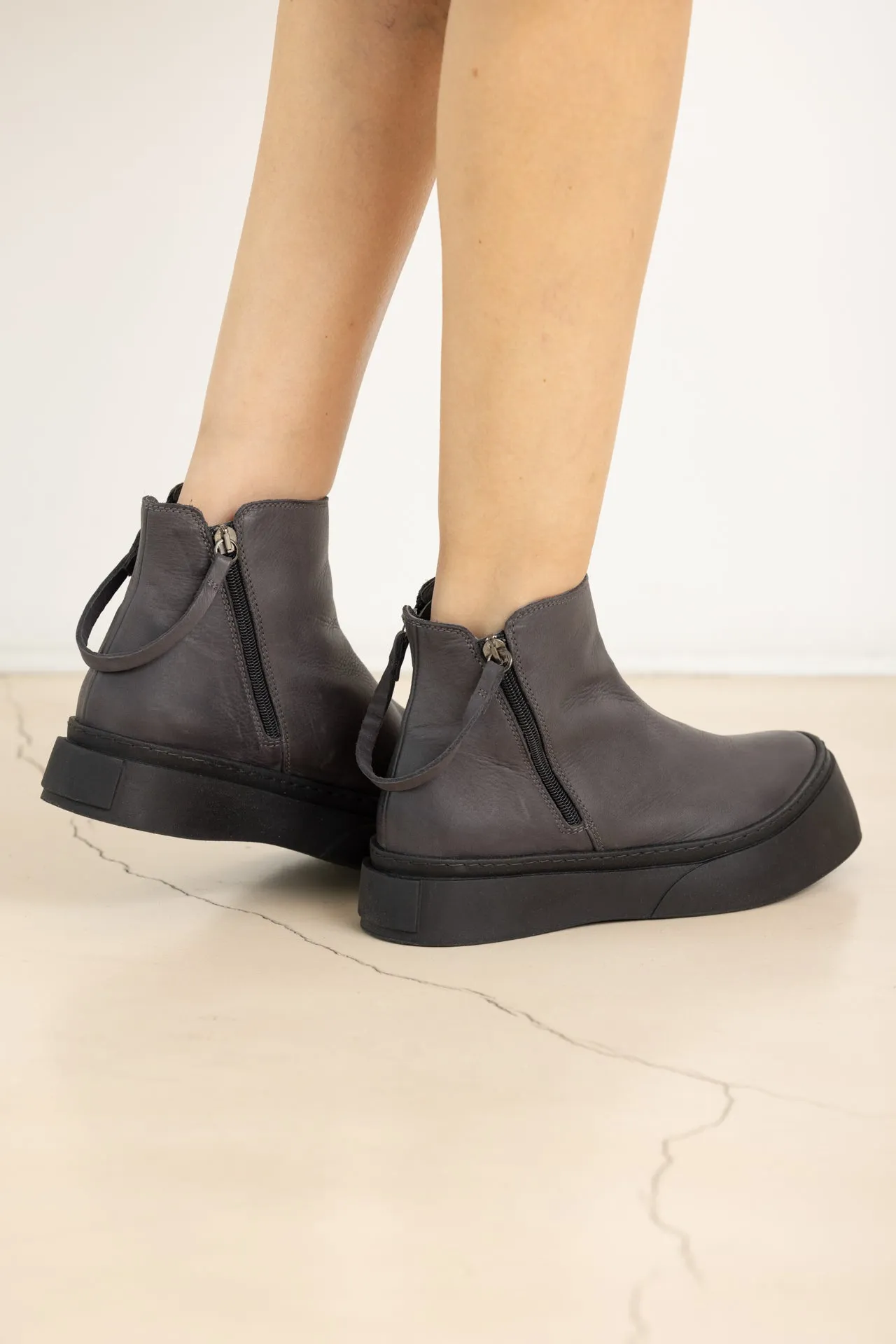 LOFINA BOOTS LONDRA
