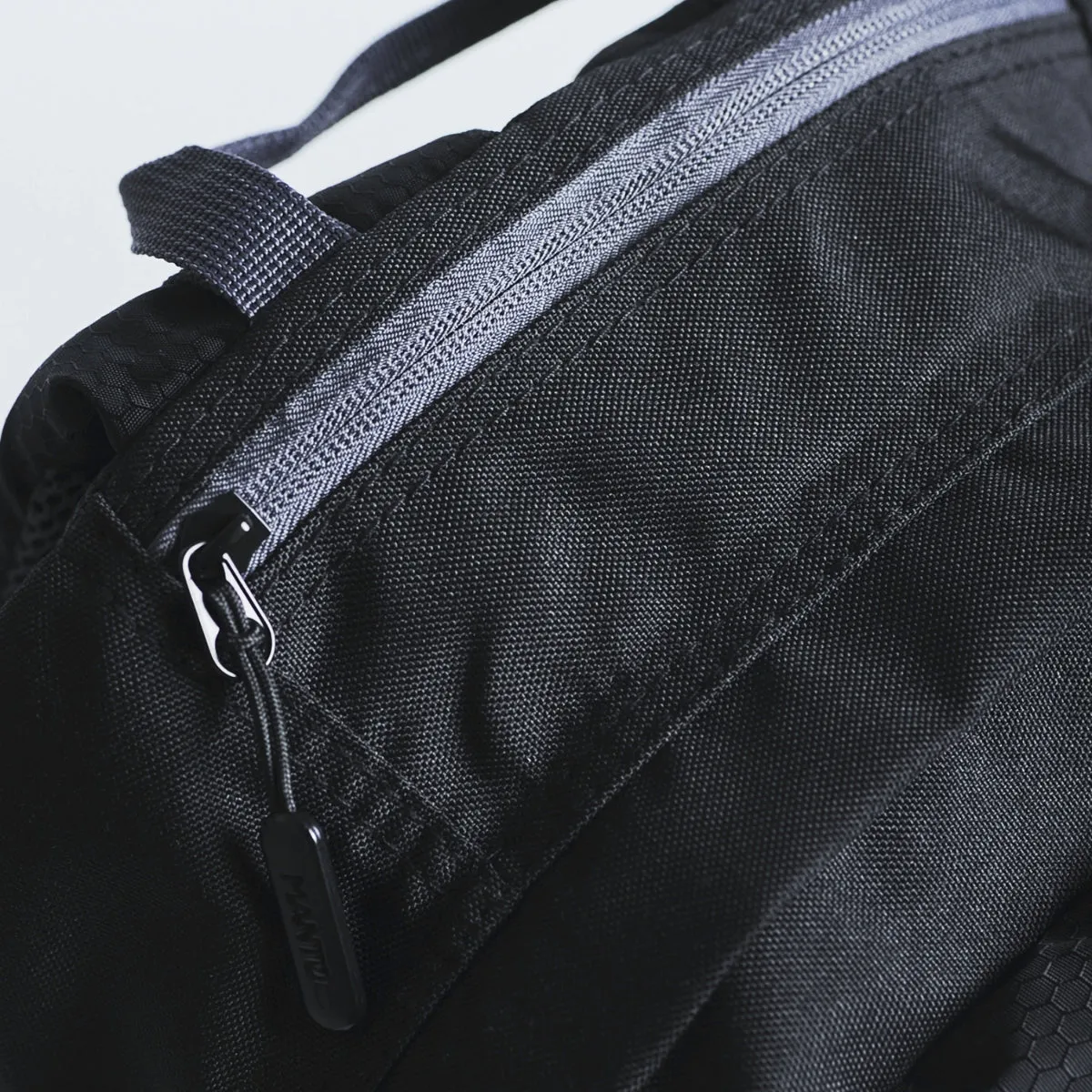 Manto Cross Back Pack Black