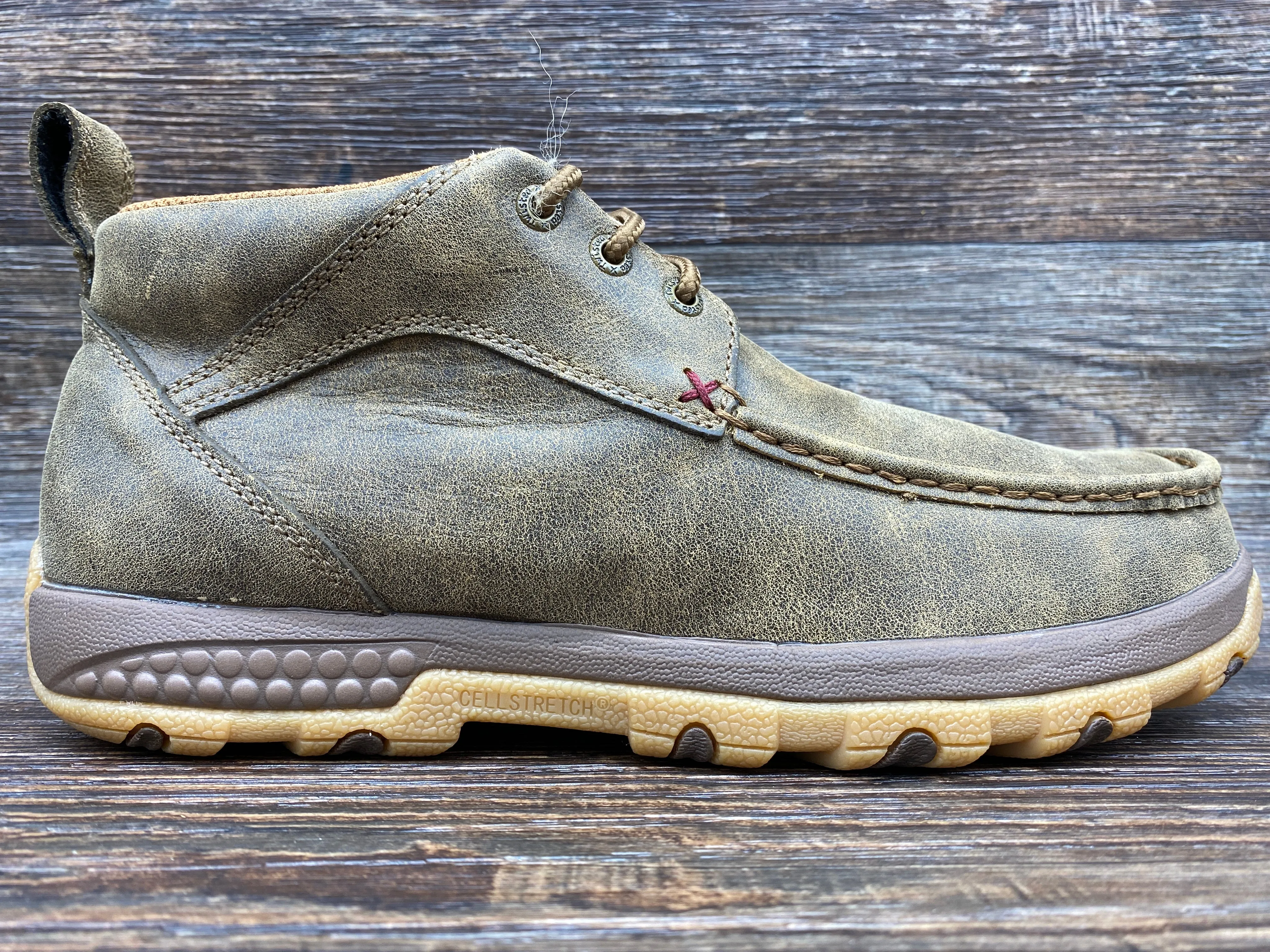 mxc0001 Men's Lace Up Cell Stretch Casual Chukka by Twisted X