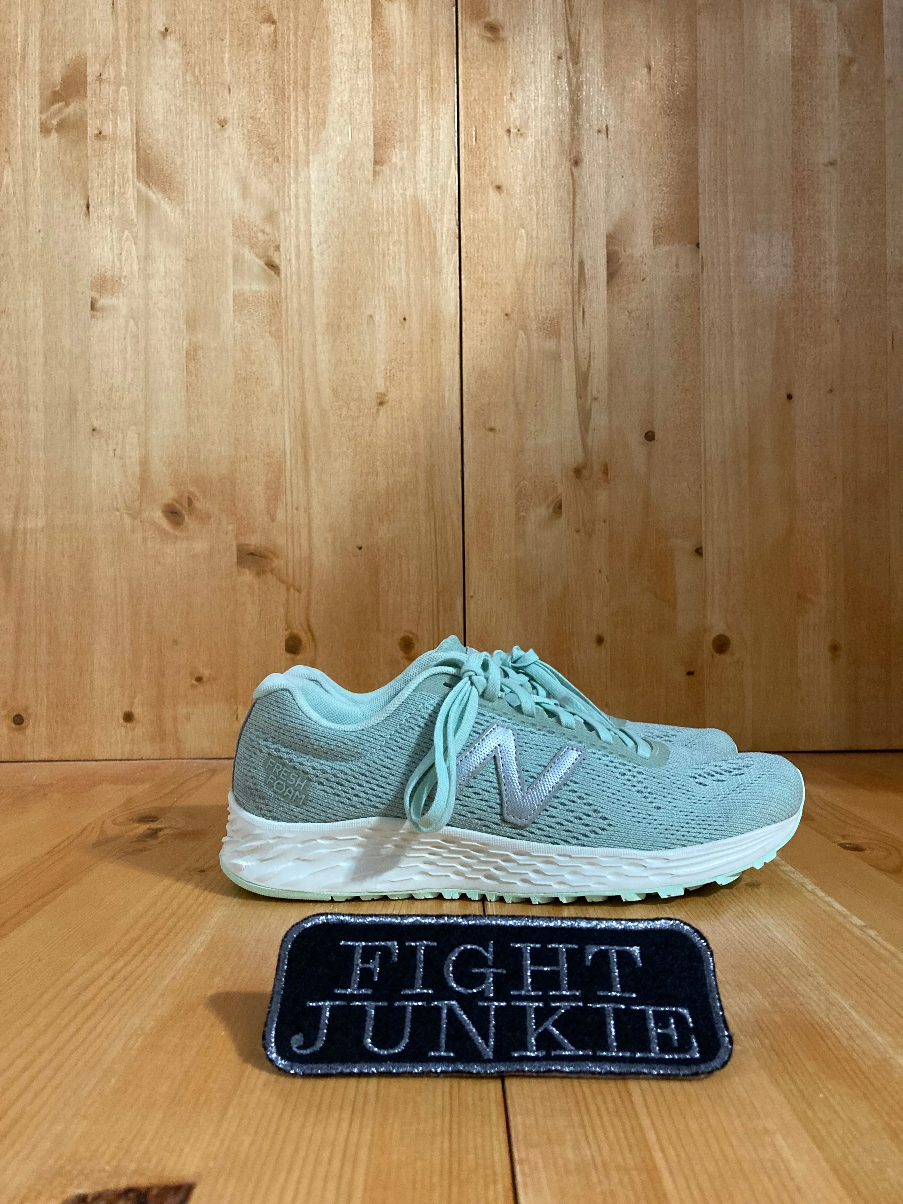 NEW BALANCE ARISHI V1 FRESH FOAM Women Size 10 Running Training Shoes Sneakers Green WARISRS1