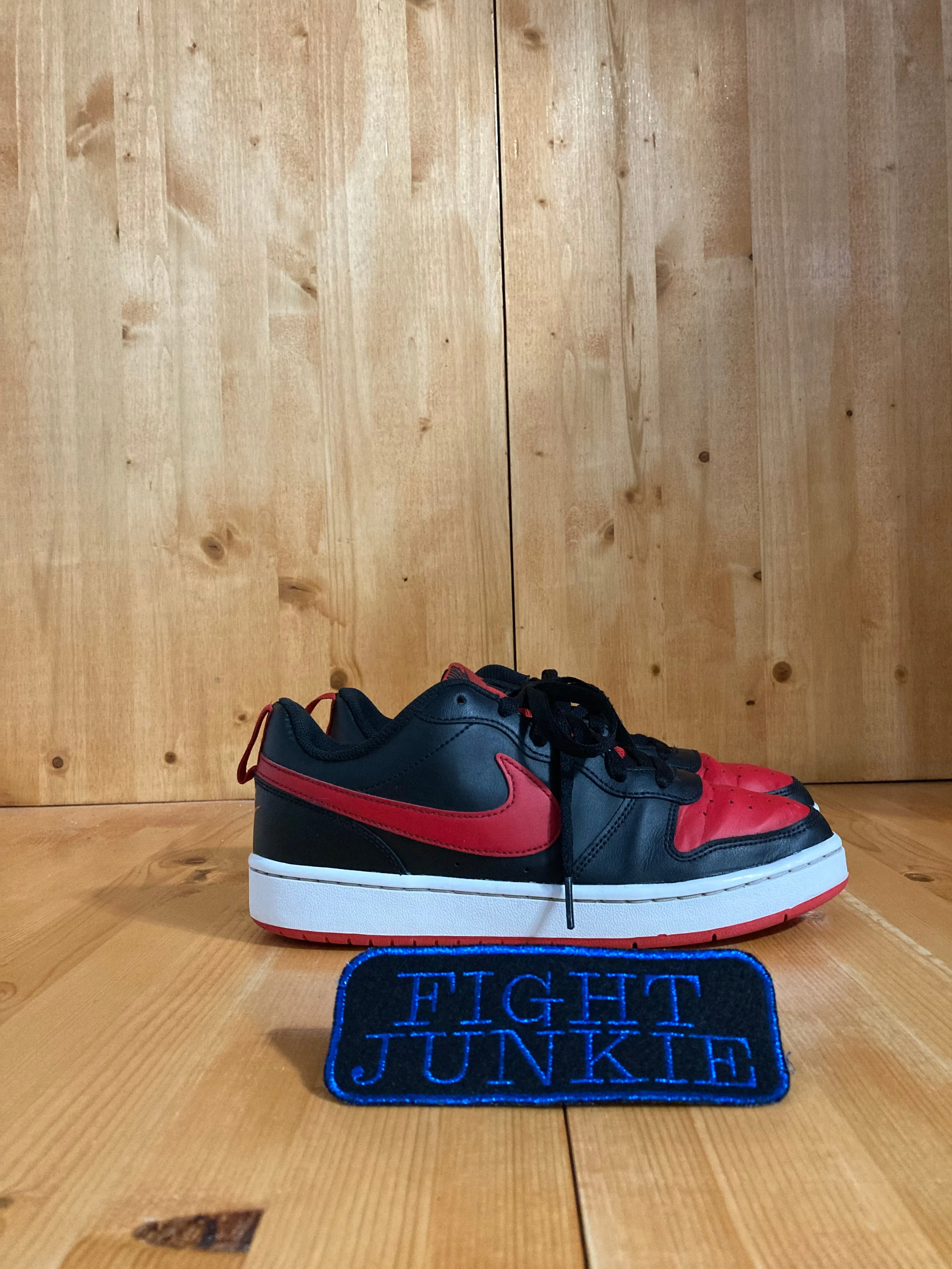 NIKE COURT BOROUGH LOW BRED GS Youth Size 7Y Shoes Sneakers Black & Red BQ5448-007