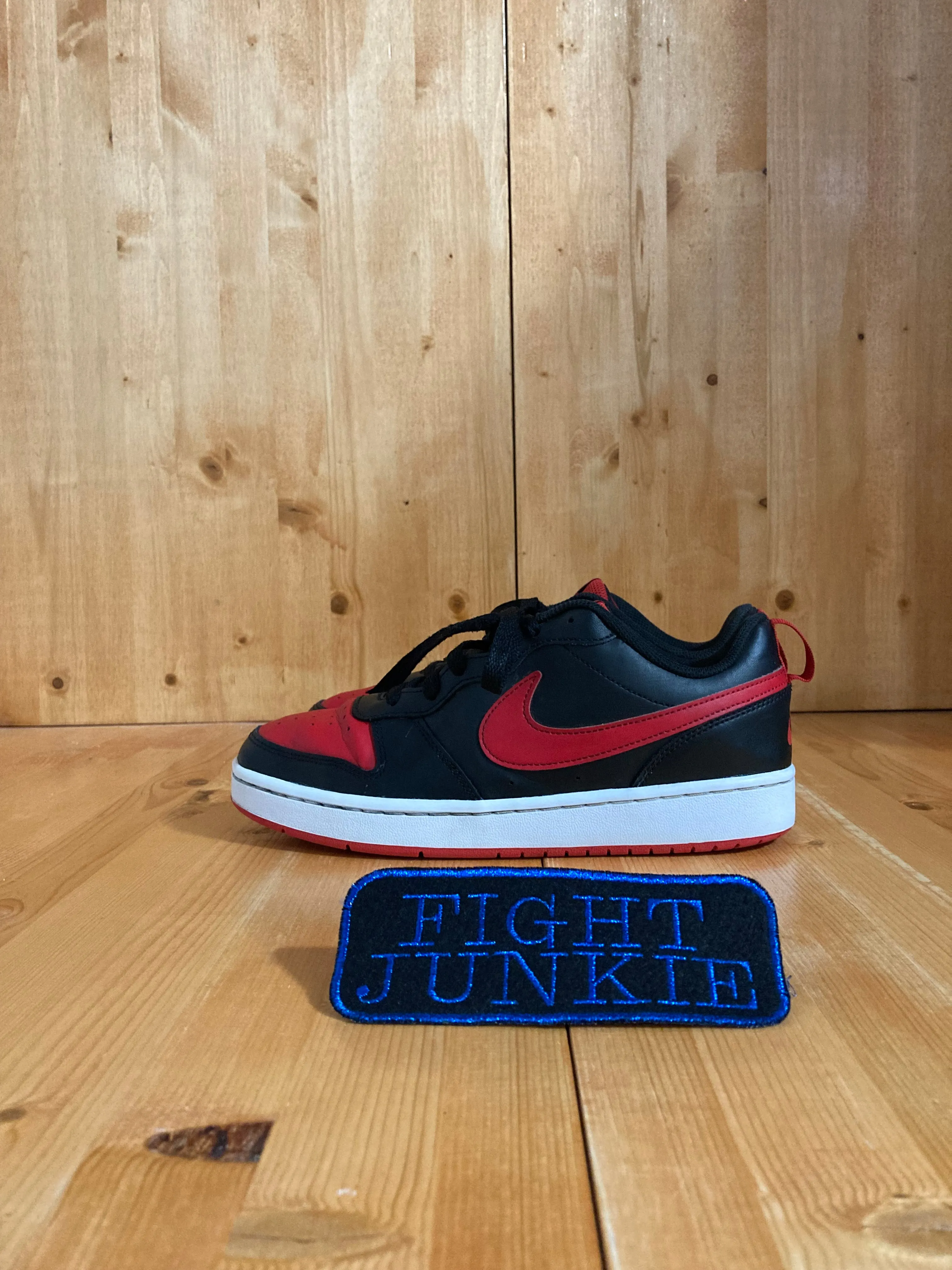 NIKE COURT BOROUGH LOW BRED GS Youth Size 7Y Shoes Sneakers Black & Red BQ5448-007