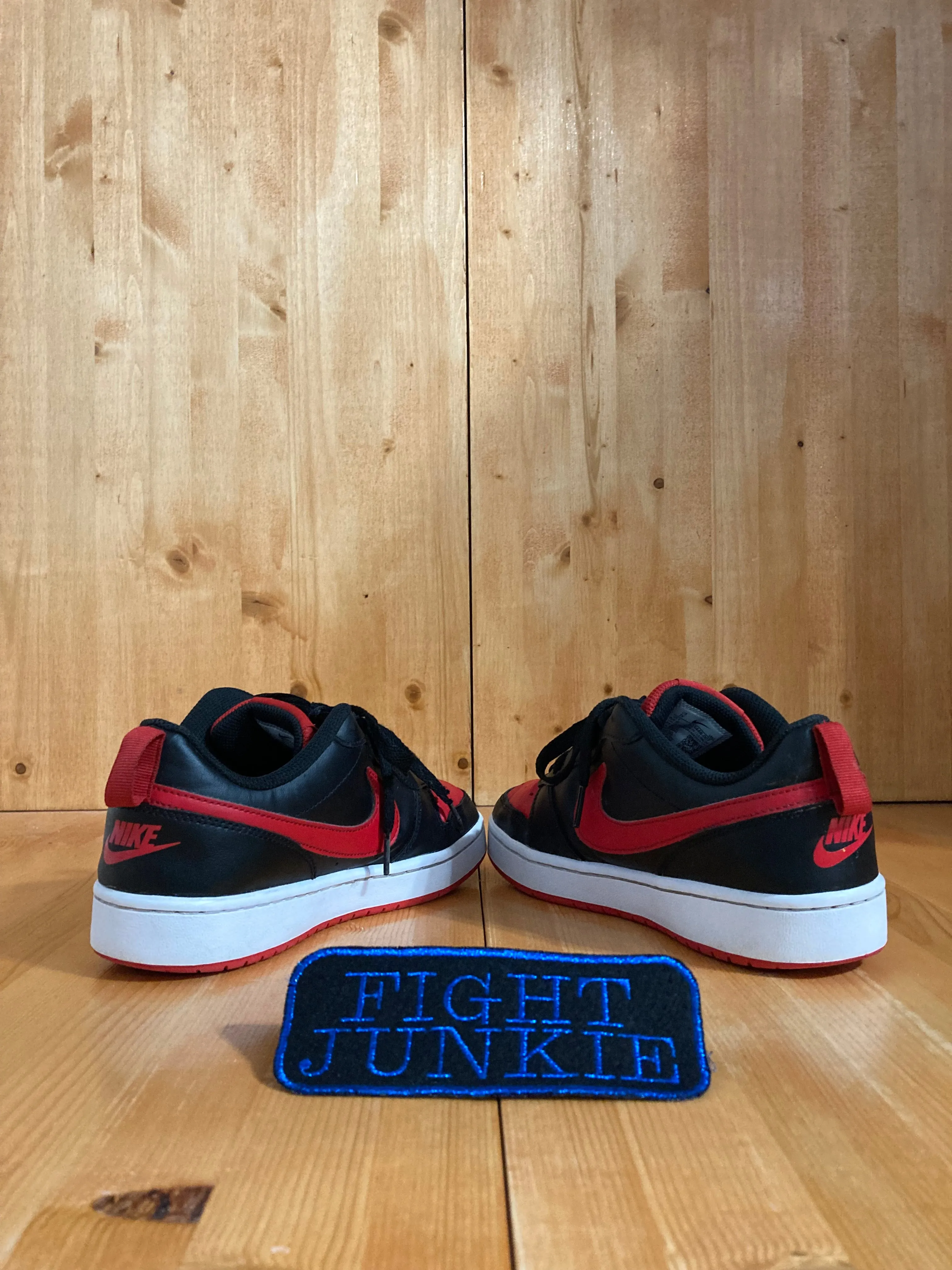 NIKE COURT BOROUGH LOW BRED GS Youth Size 7Y Shoes Sneakers Black & Red BQ5448-007