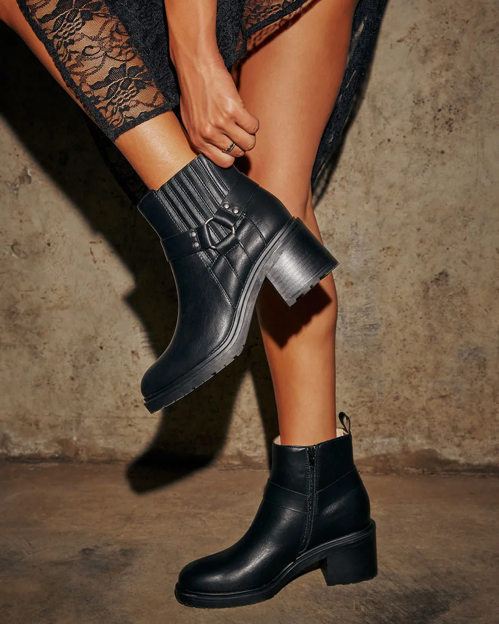 Romie Lue Ankle Boots