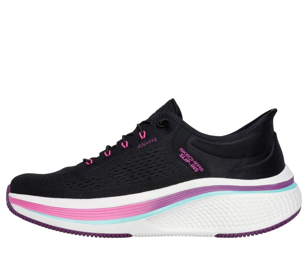 'Skechers' Women's GO RUN Elevate - Black / Pink