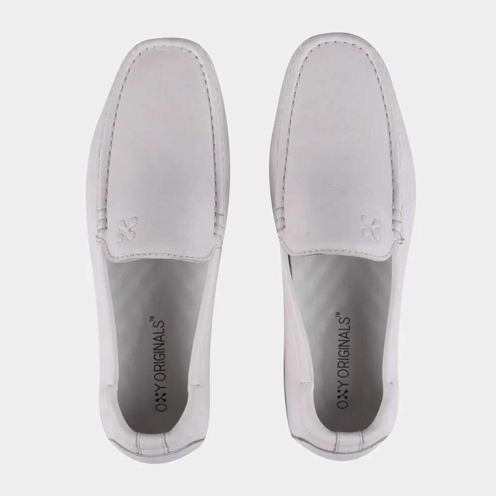 THRUXTON White