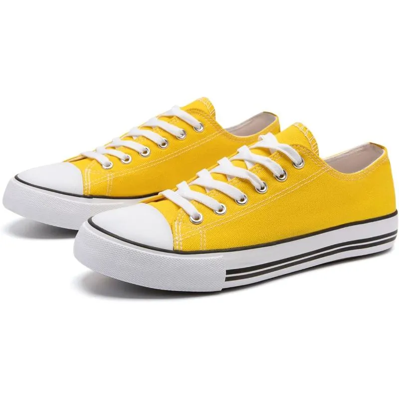 Traditional Canvas Lace Up Trainer For Men
