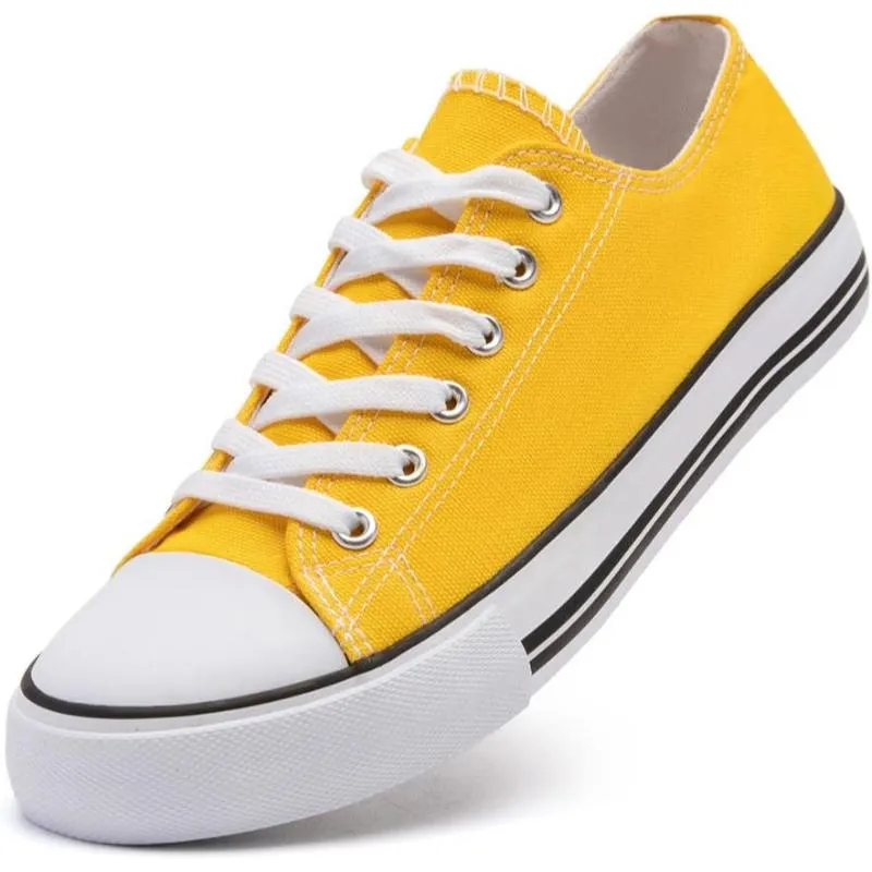 Traditional Canvas Lace Up Trainer For Men
