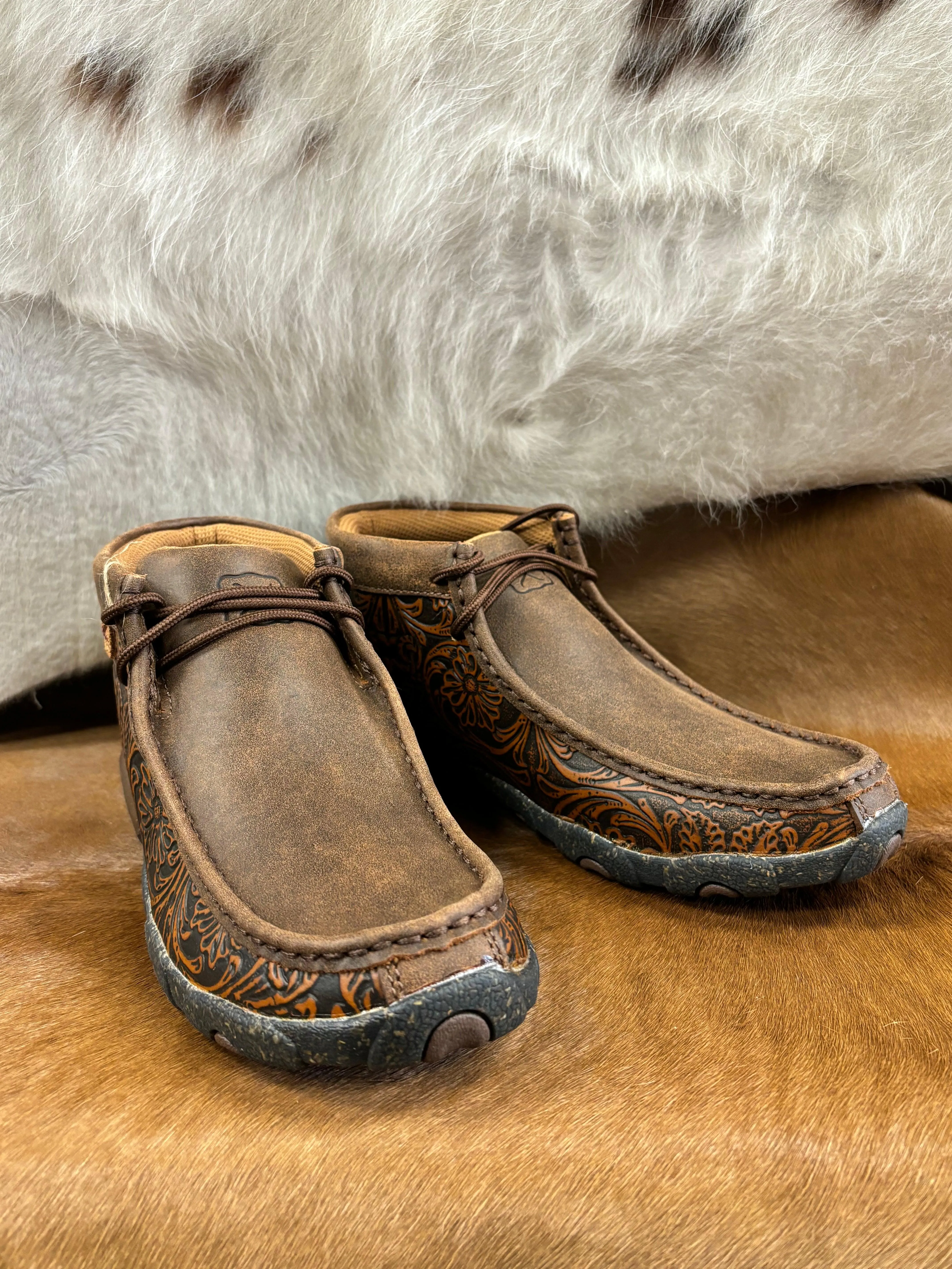 Twisted X Women's Brown & Tooled Brown Chukka CellStretch Driving Moc WDM0156