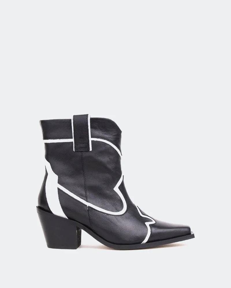Ukamu Black Leather/Cuir Noir
