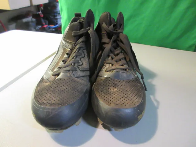 Used Rawlings Curve Mid Cleats Size 6.5