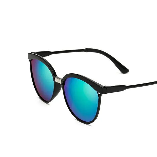 Vintage Style Designer Retro Sunglasses for Women with Mirror Lens