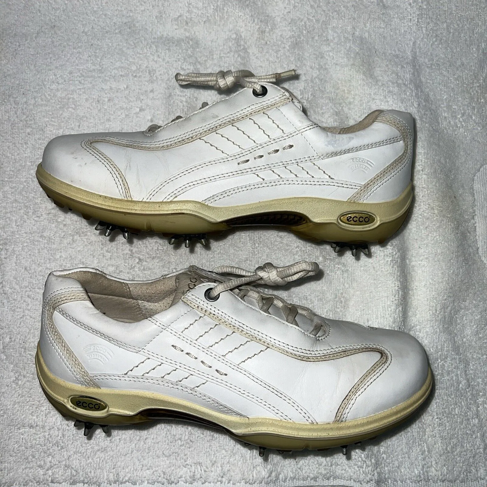 Women’s Ecco  Hydromax  Leather Spiked Golf Shoe  39 White